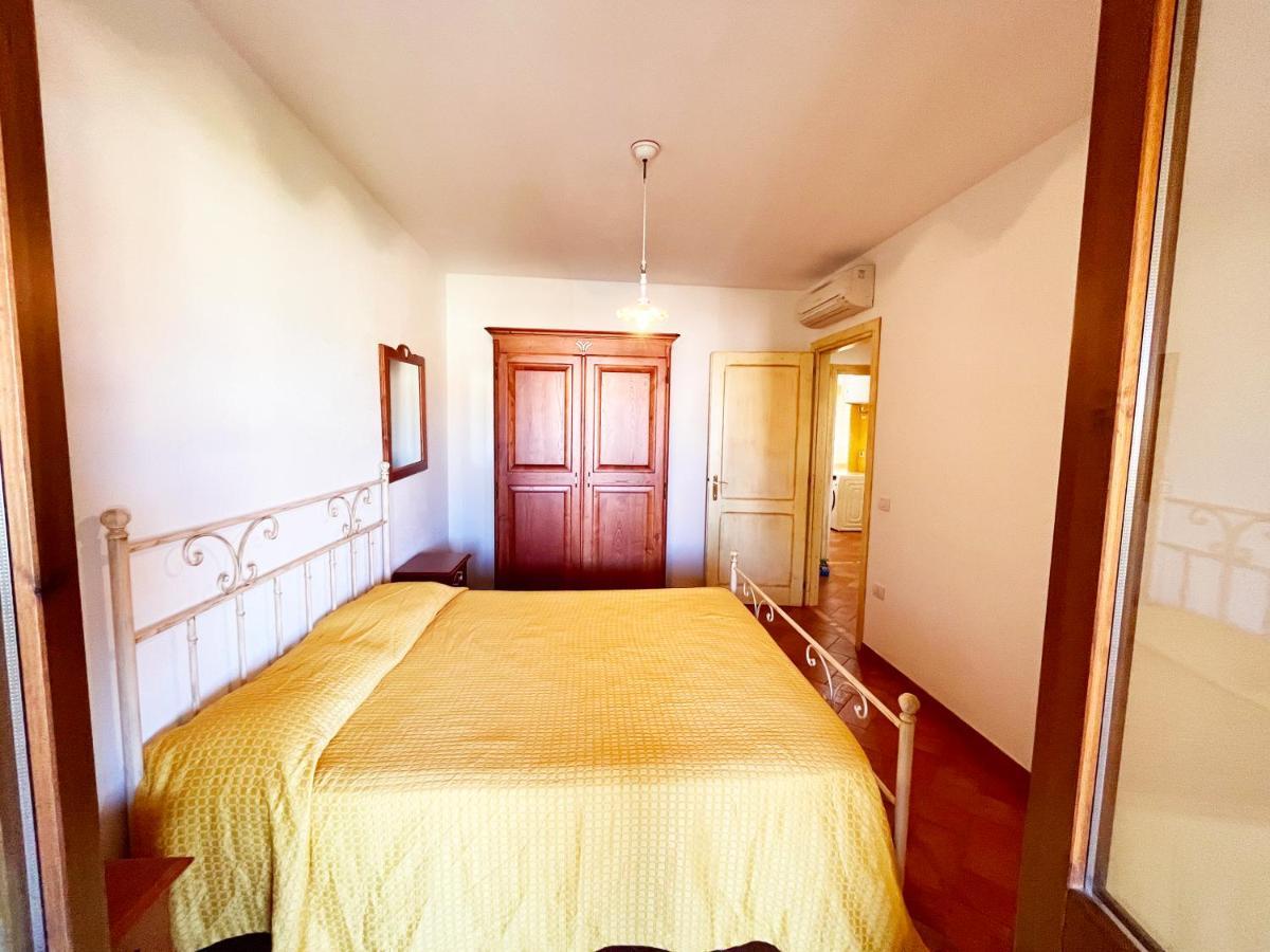 Mereu Central Apartment Villasimius Exterior foto